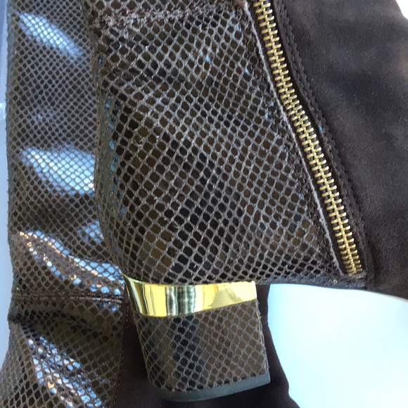 MICHAEL KORS KNEE HIGH BOOTS - Picture 2 of 4